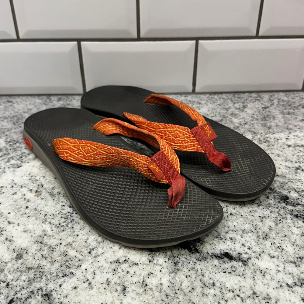 Chaco Womens 10 Flip EcoTread Sandals Black Orange Geometric Straps Gorpcore
